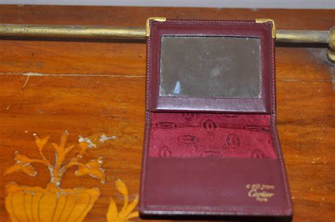 mirror quality cartier leather goods